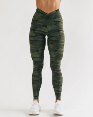 Colanti Dama Alphalete Surface Power Masline Verzi Camuflaj | 683027-SKV