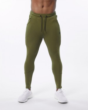 Pantaloni Jogger Barbati Alphalete ELMTS Zip Masline Verzi | 843297-OBP