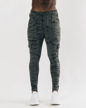 Pantaloni Jogger Barbati Alphalete Identity Cargo Camuflaj | 170392-BAD