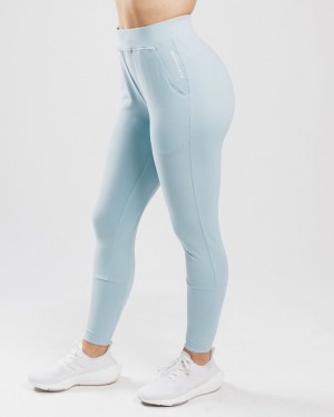 Pantaloni Jogger Dama Alphalete Trace Albastri | 048693-MOT
