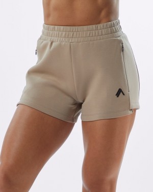 Pantaloni Scurti Dama Alphalete ELMTS Atletism 3.5" Maro | 714829-STQ
