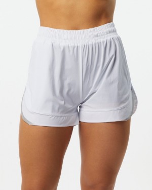 Pantaloni Scurti Dama Alphalete Stride 3" Albi | 738291-VUN