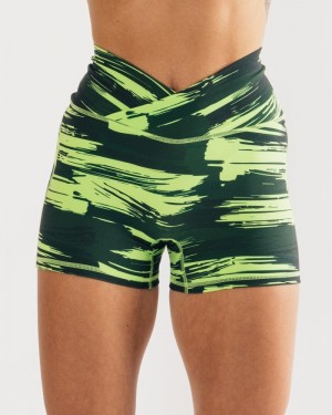Pantaloni Scurti Dama Alphalete Surface Power 5" Camuflaj | 158427-WEI