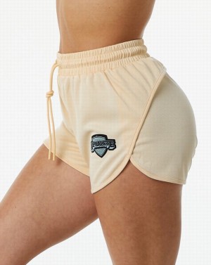 Pantaloni Scurti Dama Alphalete Varsity 3.25" Maro | 725486-UBF