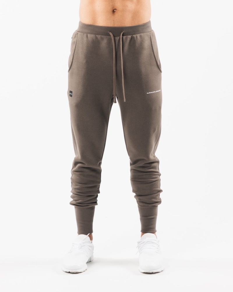 Pantaloni Jogger Barbati Alphalete Academy Club Gri Maro | 753029-OXK