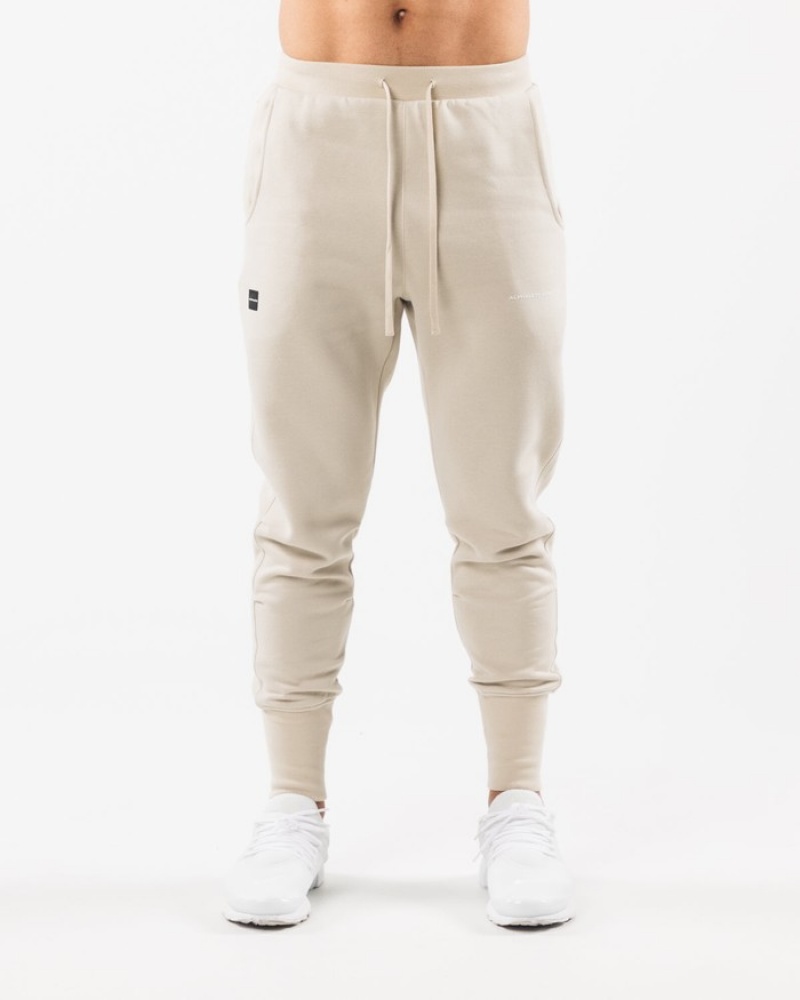 Pantaloni Jogger Barbati Alphalete Academy Club Bej | 954360-TJO