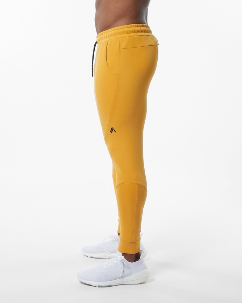 Pantaloni Jogger Barbati Alphalete ELMTS Cuffed Galbeni | 670429-GCN