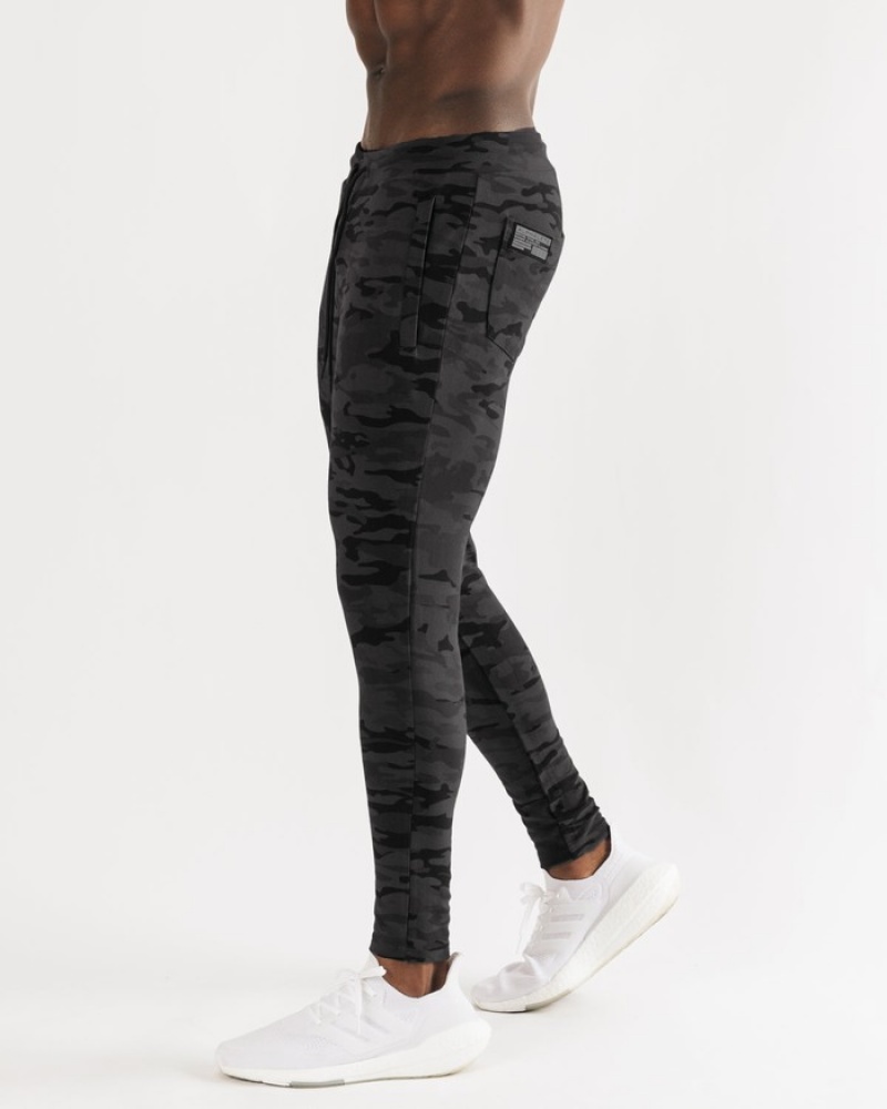 Pantaloni Jogger Barbati Alphalete Identity Camuflaj | 540261-MFQ