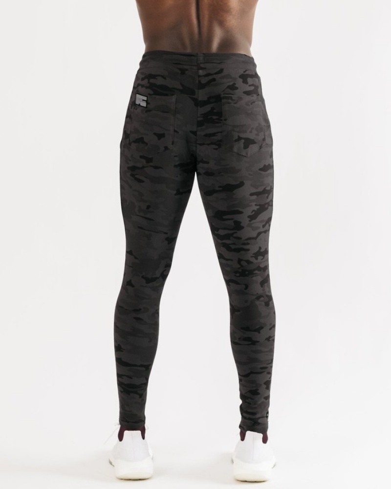 Pantaloni Jogger Barbati Alphalete Identity Camuflaj | 540261-MFQ
