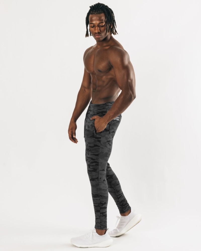 Pantaloni Jogger Barbati Alphalete Identity Camuflaj | 540261-MFQ