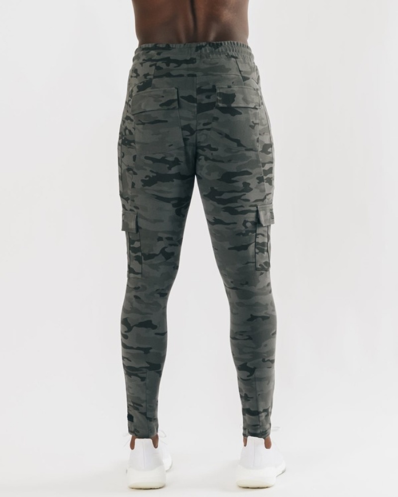 Pantaloni Jogger Barbati Alphalete Identity Cargo Camuflaj | 170392-BAD