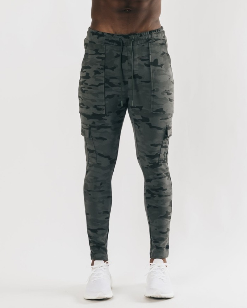 Pantaloni Jogger Barbati Alphalete Identity Cargo Camuflaj | 170392-BAD