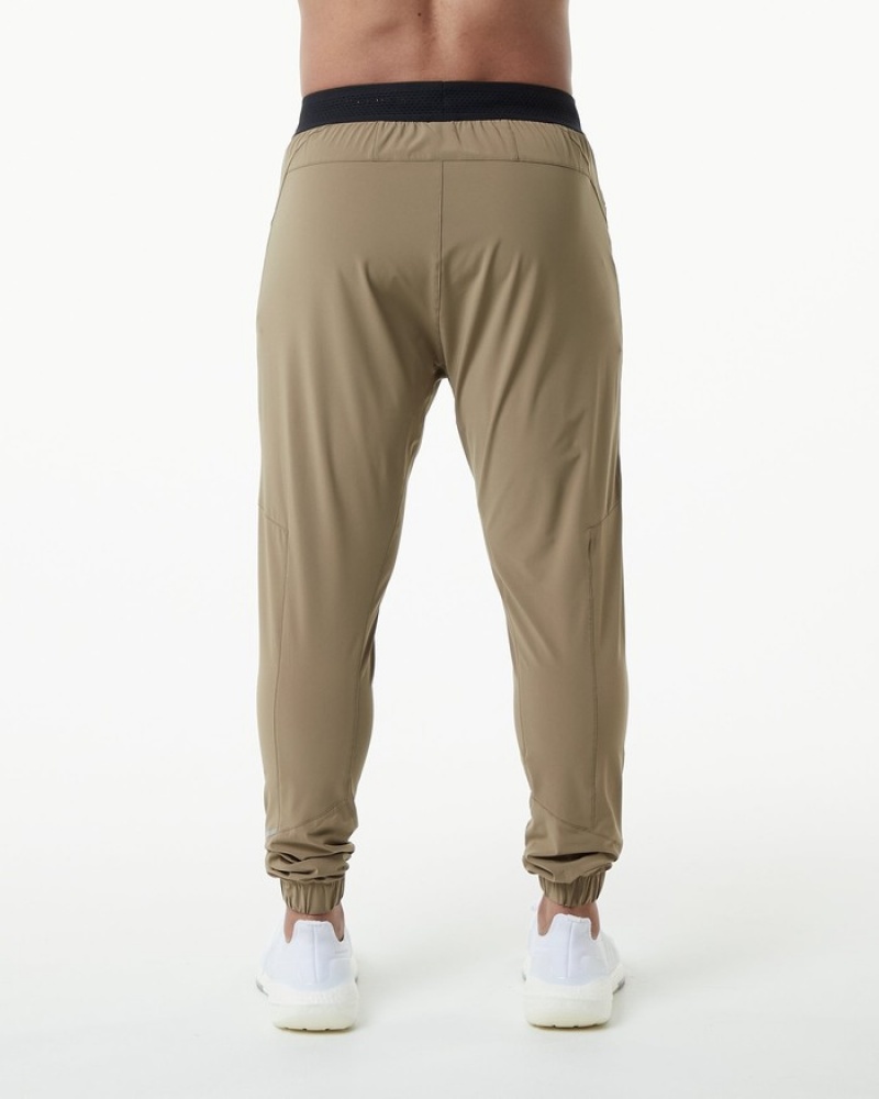 Pantaloni Jogger Barbati Alphalete Studio Gri Maro | 510627-HPD