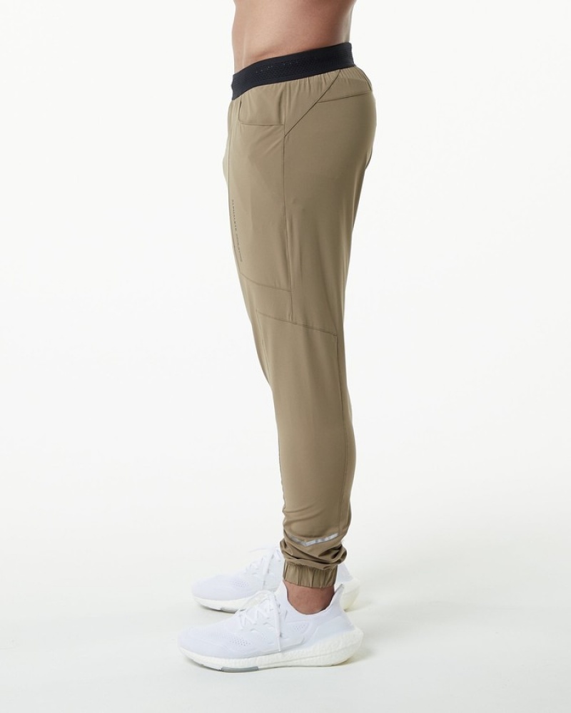 Pantaloni Jogger Barbati Alphalete Studio Gri Maro | 510627-HPD
