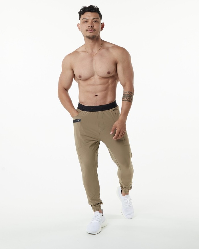 Pantaloni Jogger Barbati Alphalete Studio Gri Maro | 510627-HPD