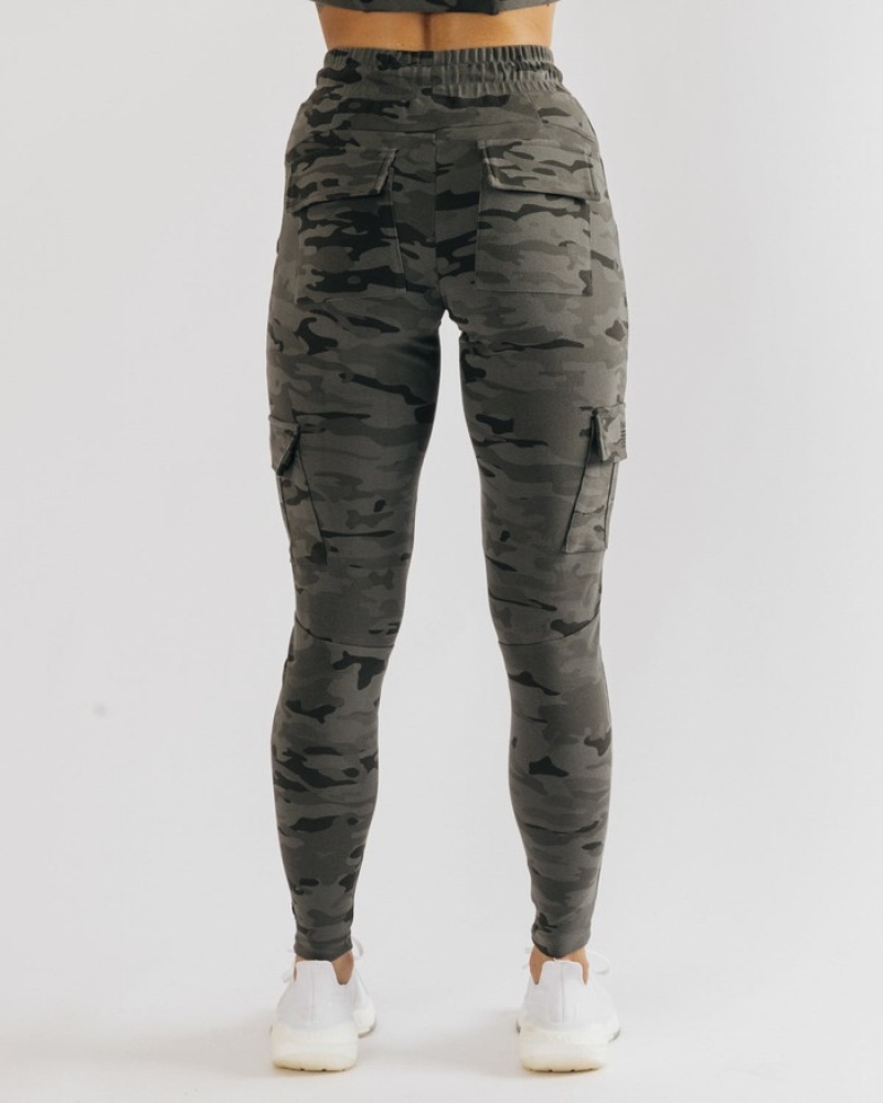 Pantaloni Jogger Dama Alphalete Identity Cargo Camuflaj | 819746-GSF