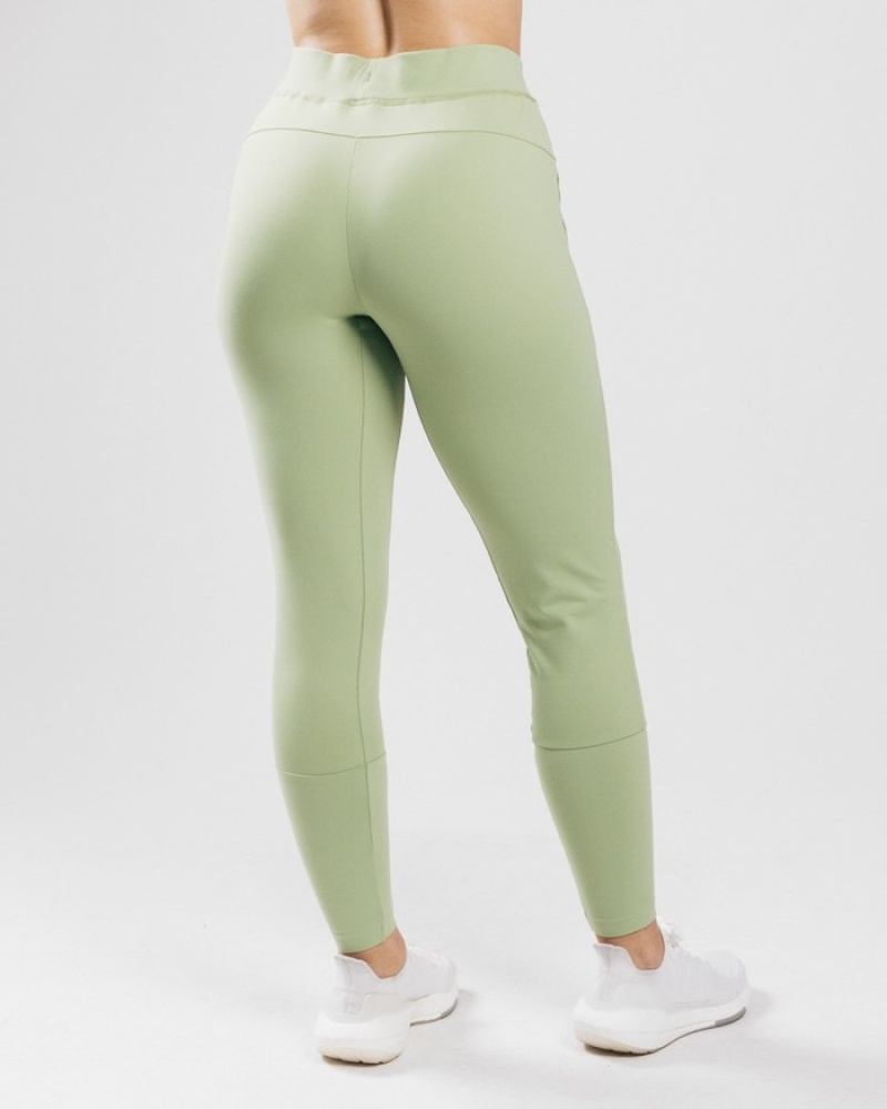 Pantaloni Jogger Dama Alphalete Trace Verzi | 239084-LZU