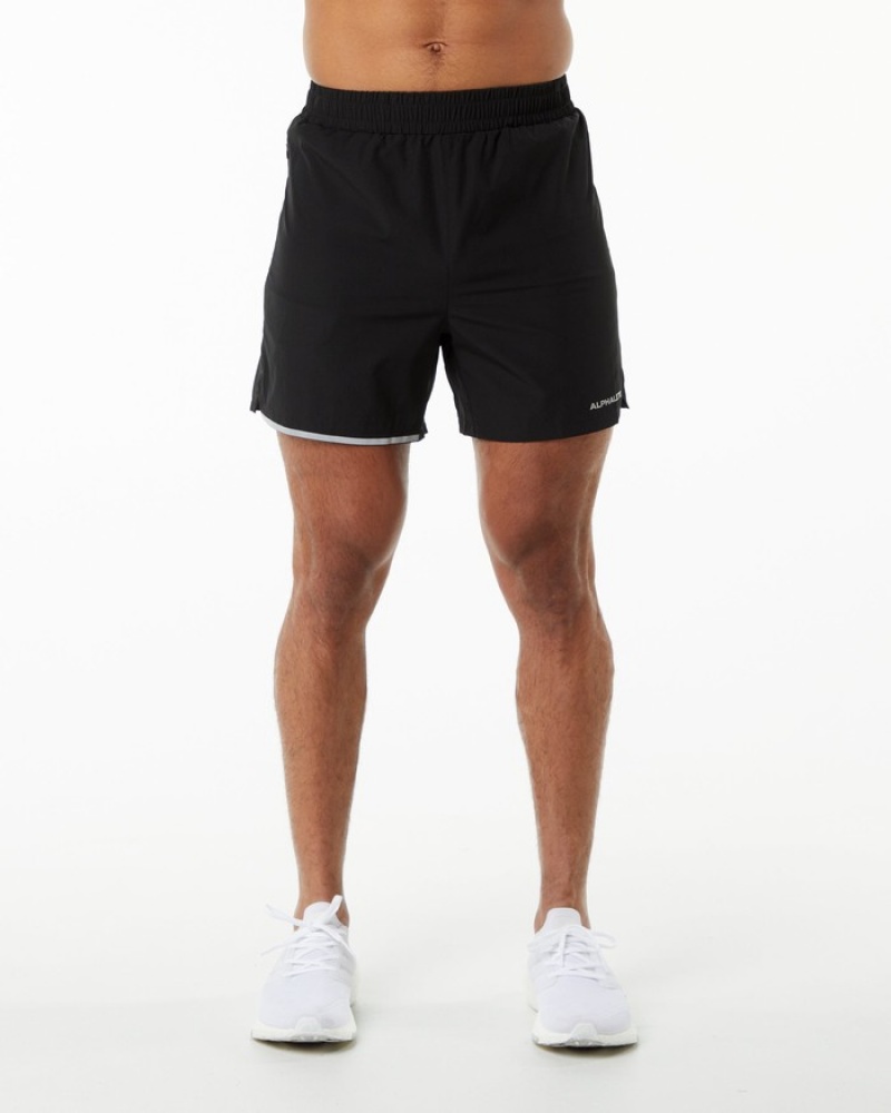 Pantaloni Scurti Barbati Alphalete Core Stride 5” Negrii | 726194-VCS