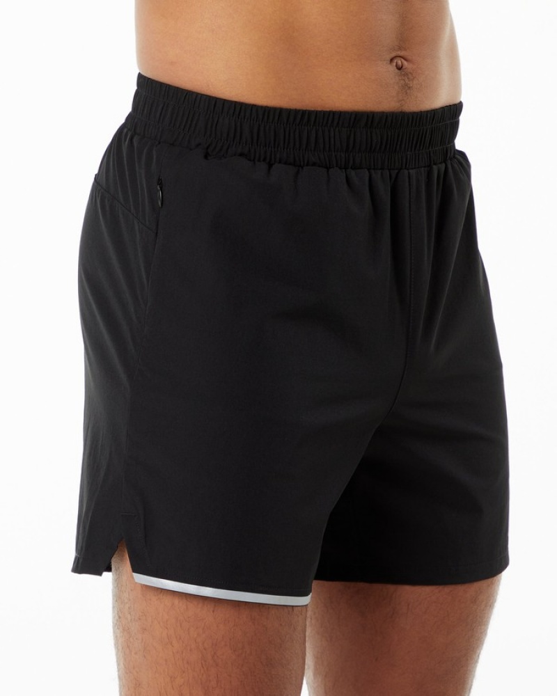 Pantaloni Scurti Barbati Alphalete Core Stride 5” Negrii | 726194-VCS