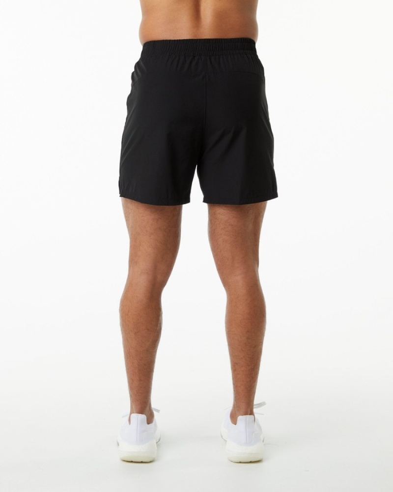 Pantaloni Scurti Barbati Alphalete Core Stride 5” Negrii | 726194-VCS