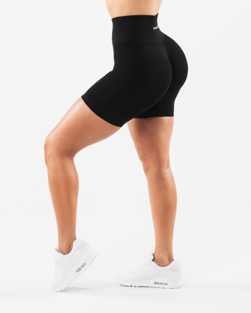 Pantaloni Scurti Dama Alphalete Amplify 6.5” Negrii | 596831-ZKS