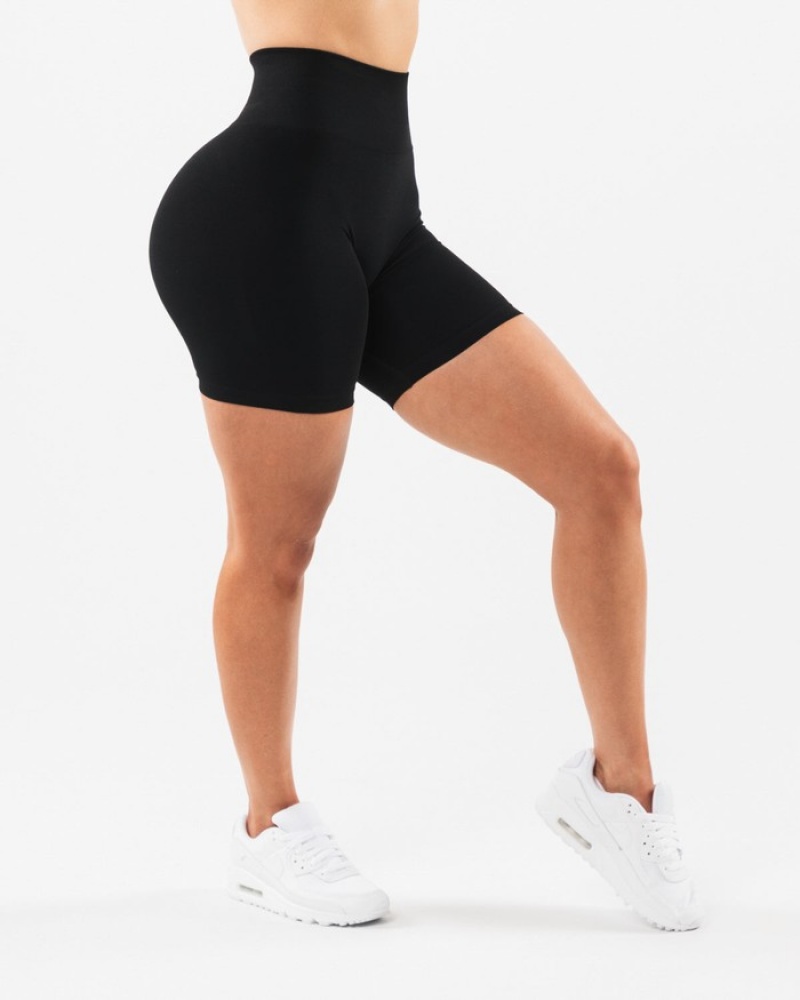 Pantaloni Scurti Dama Alphalete Amplify 6.5” Negrii | 596831-ZKS