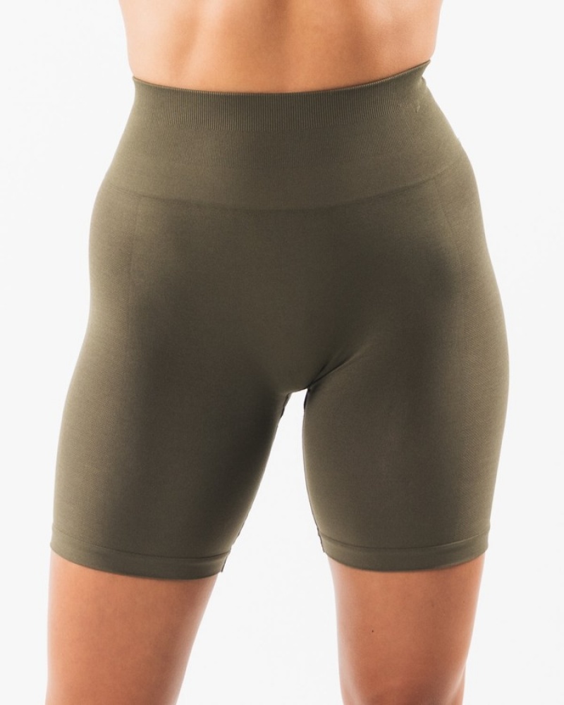 Pantaloni Scurti Dama Alphalete Amplify 6.5” Gri | 541608-FDQ