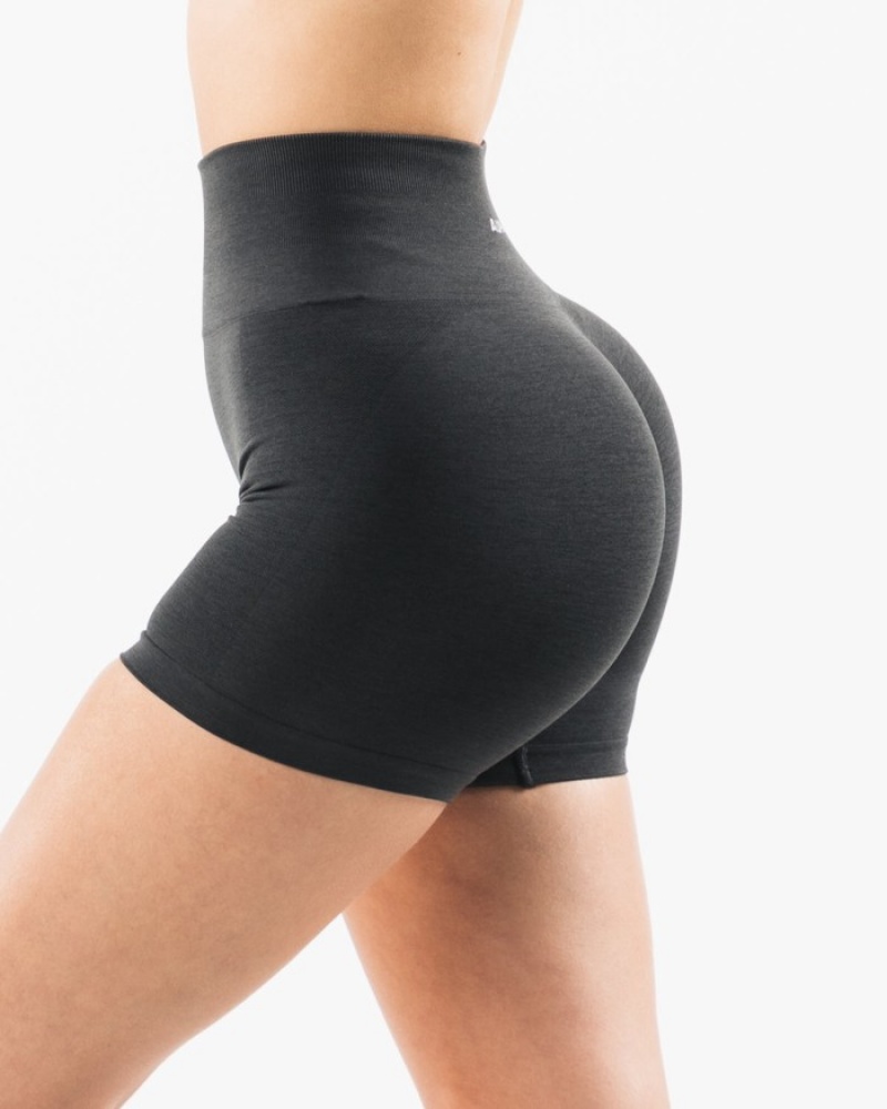 Pantaloni Scurti Dama Alphalete Amplify 4.5