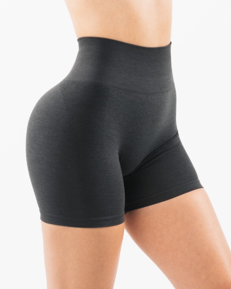 Pantaloni Scurti Dama Alphalete Amplify 4.5