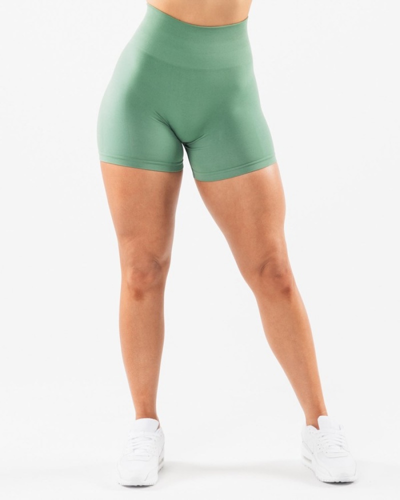 Pantaloni Scurti Dama Alphalete Amplify 4.5
