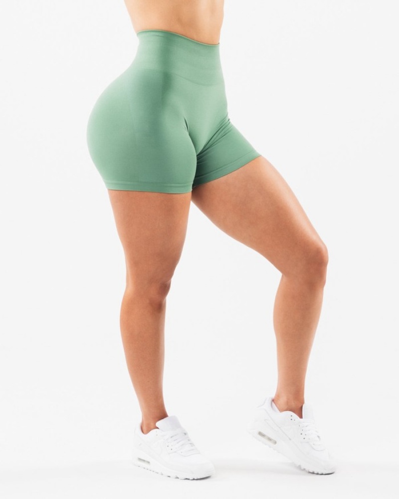 Pantaloni Scurti Dama Alphalete Amplify 4.5