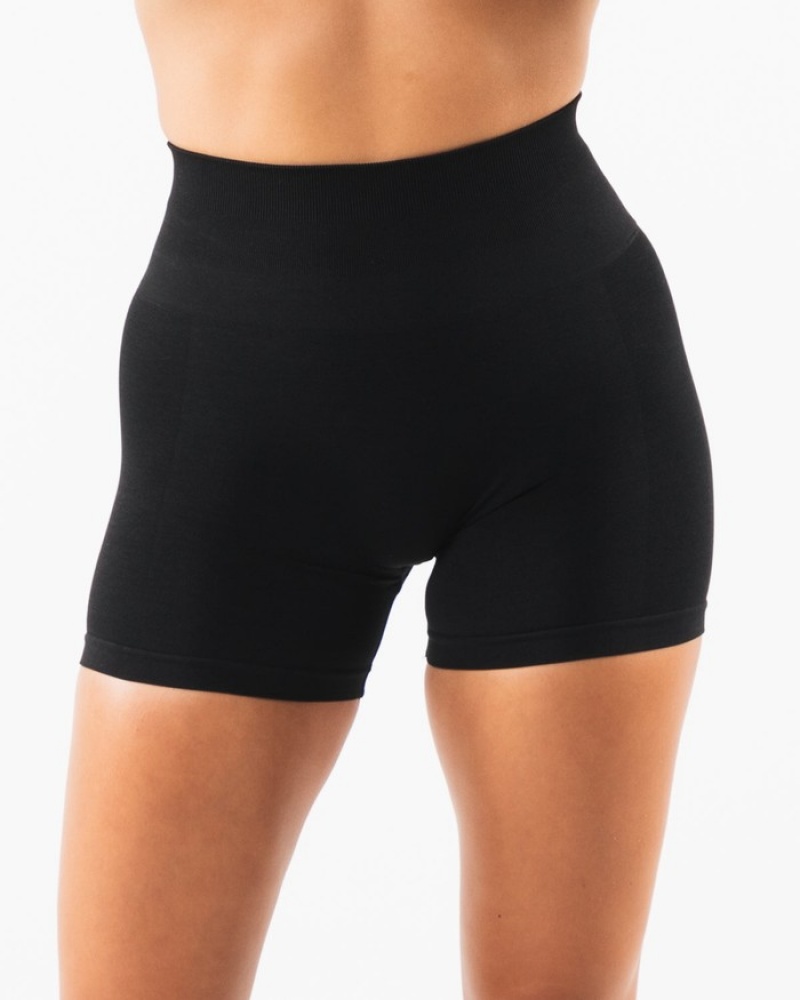 Pantaloni Scurti Dama Alphalete Amplify 4.5