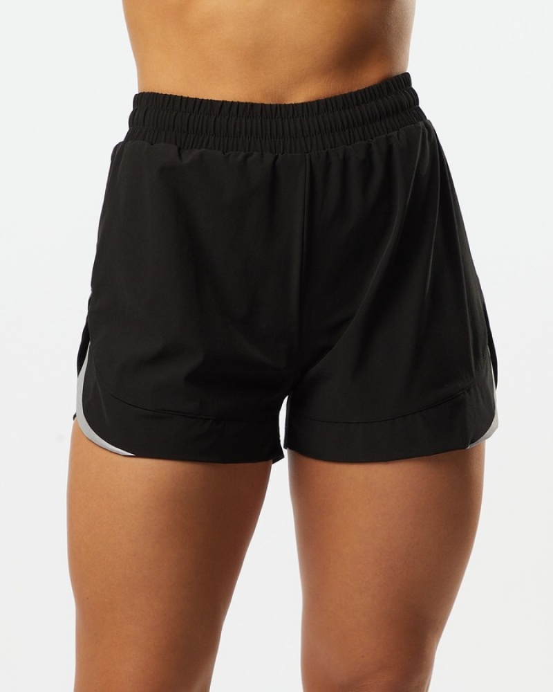 Pantaloni Scurti Dama Alphalete Stride 3\