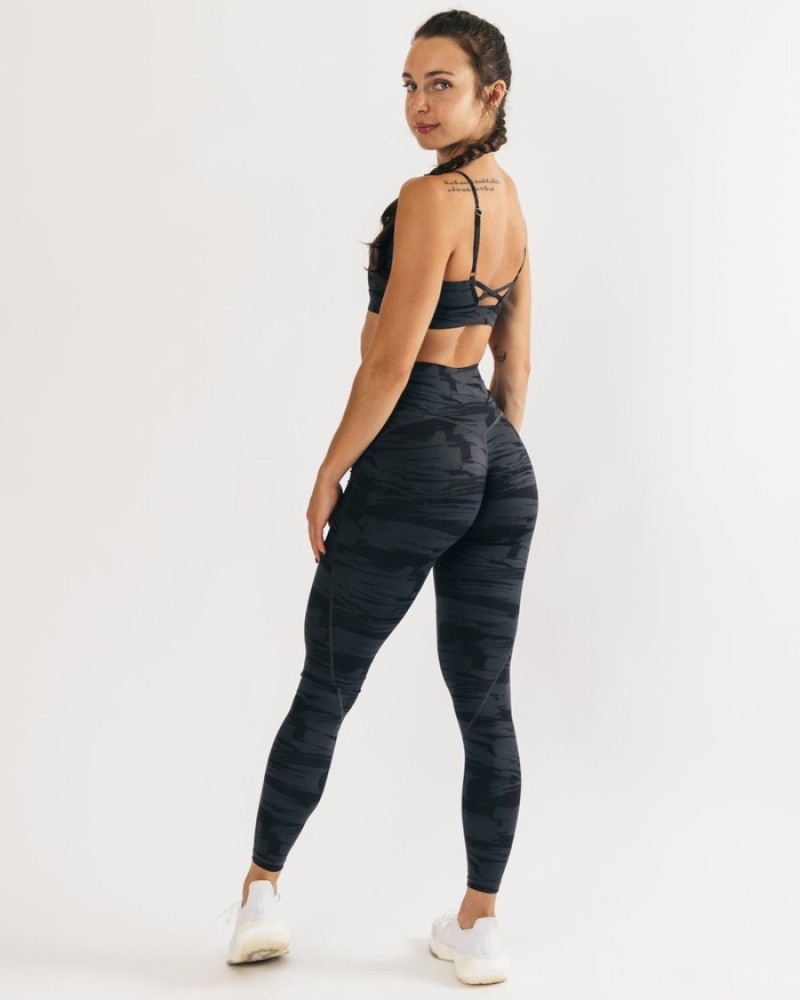 Sutiene Dama Alphalete Surface Limitless Negrii Camuflaj | 105372-RSX